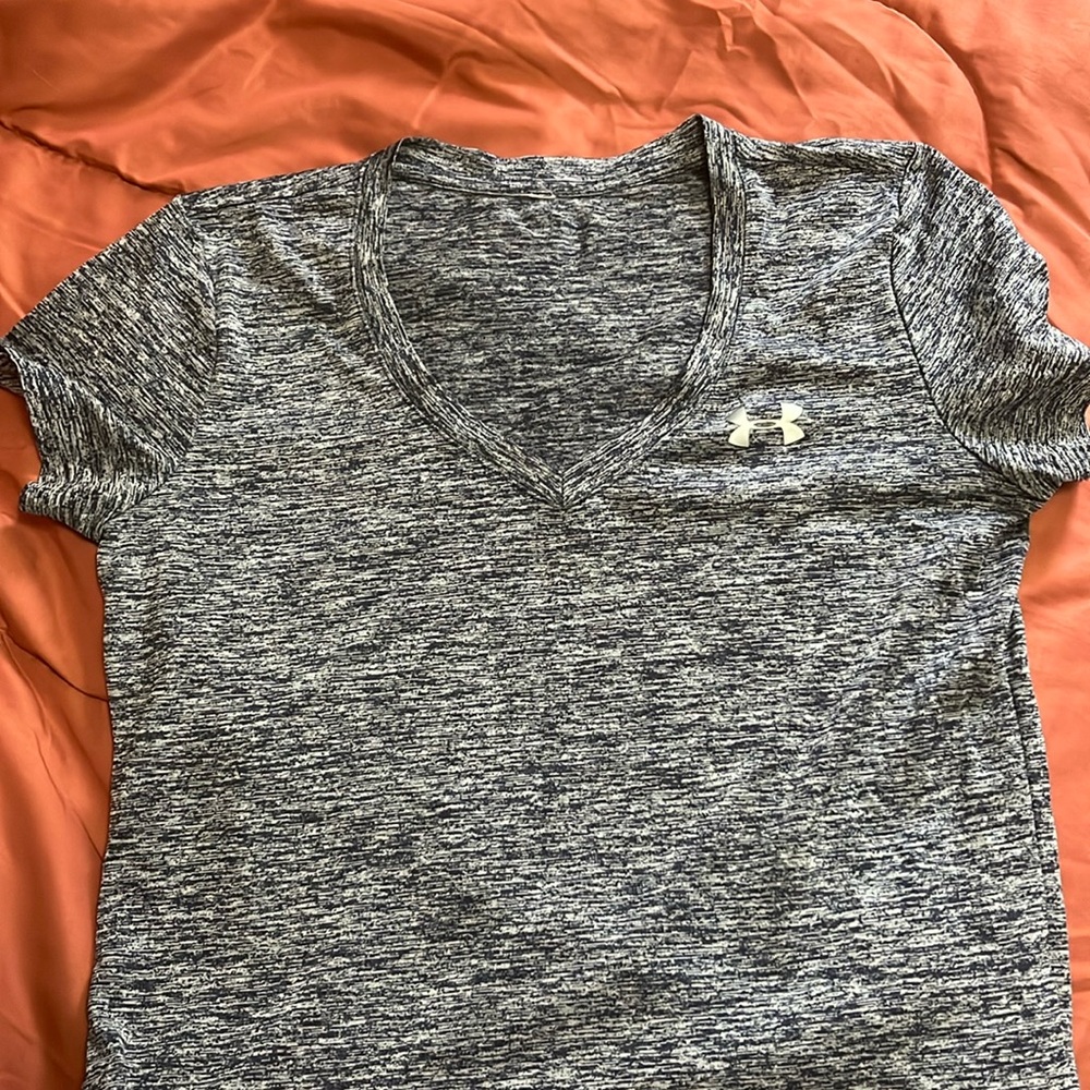Underarmor work out shirt!